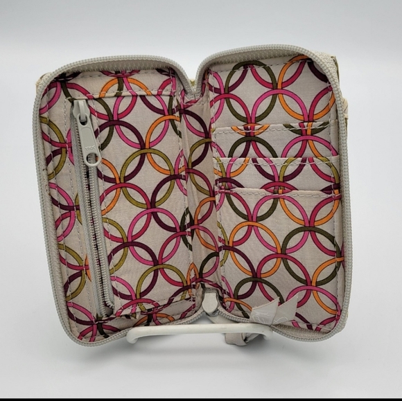 Vera Bradley Carry It All Wristlet Tea Garden - Picture 2 of 4